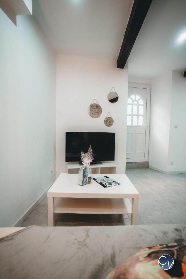 בנולס-סור-סזה Appartement Neuf Et Moderne Dans Le Centre Ville מראה חיצוני תמונה