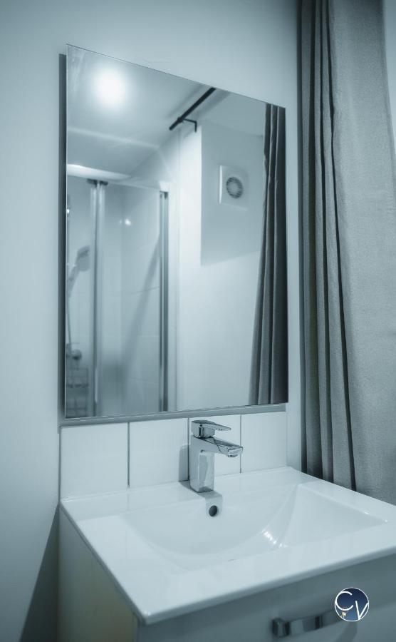 בנולס-סור-סזה Appartement Neuf Et Moderne Dans Le Centre Ville מראה חיצוני תמונה